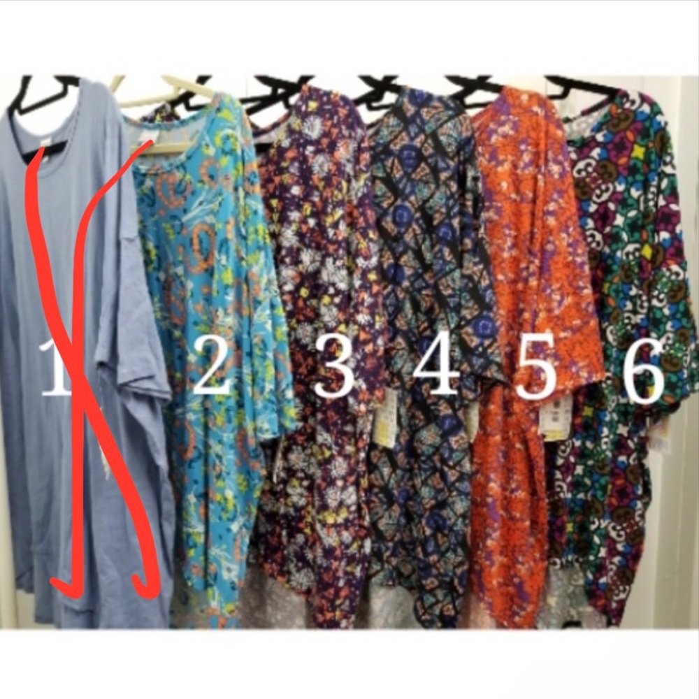 BNWT 5 multicolor print Irma tops